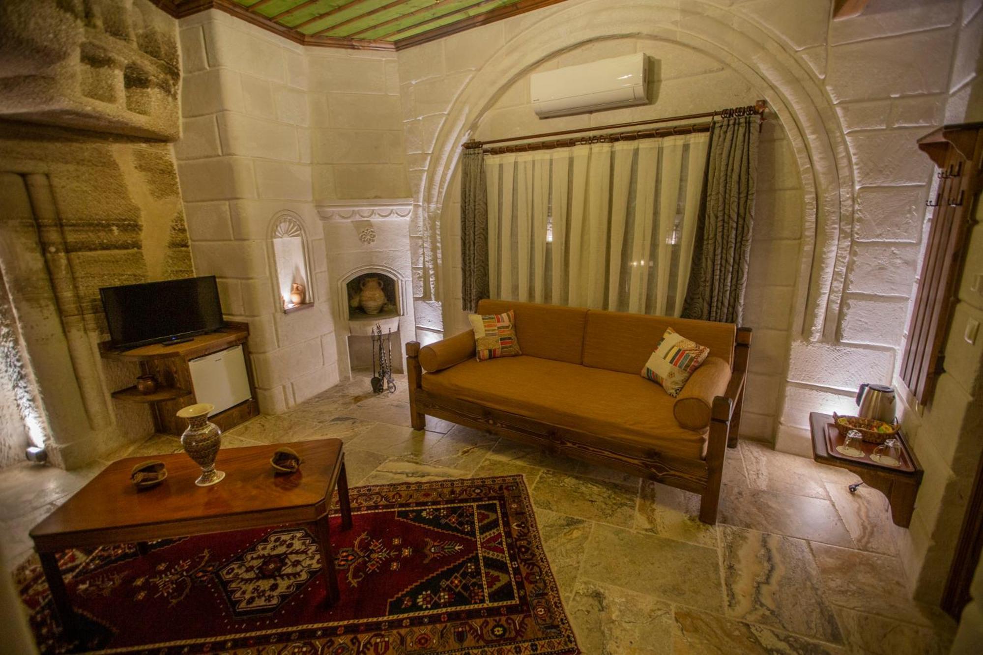 Zara Cave Hotel غوريمِيه الغرفة الصورة
